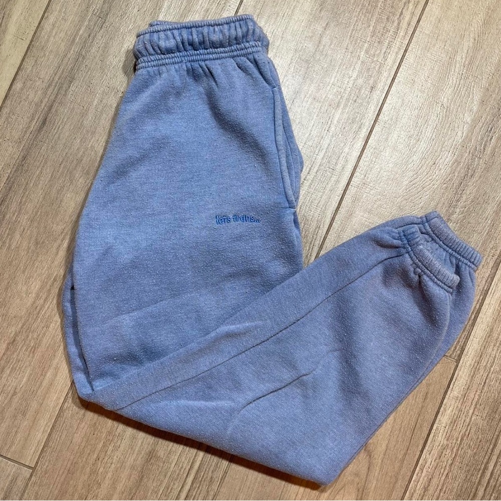 Iets Frans blue sweatpants